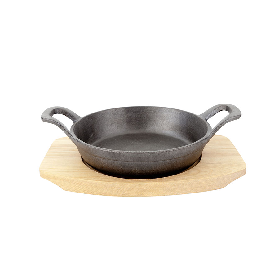 Gietijzer Gratinschotel op berken plank